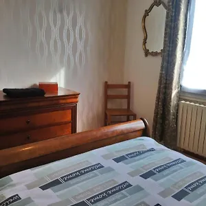 Homestay Chambre Au Calme Et Simple, Cuisine A Dispo, Saint-Pol-de-Leon